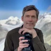 Referent Christian Klepp: Klimaforscher, Meteorologe und Geologe, Bestsellerautor und preisgekrönter Landschaftsfotograf.