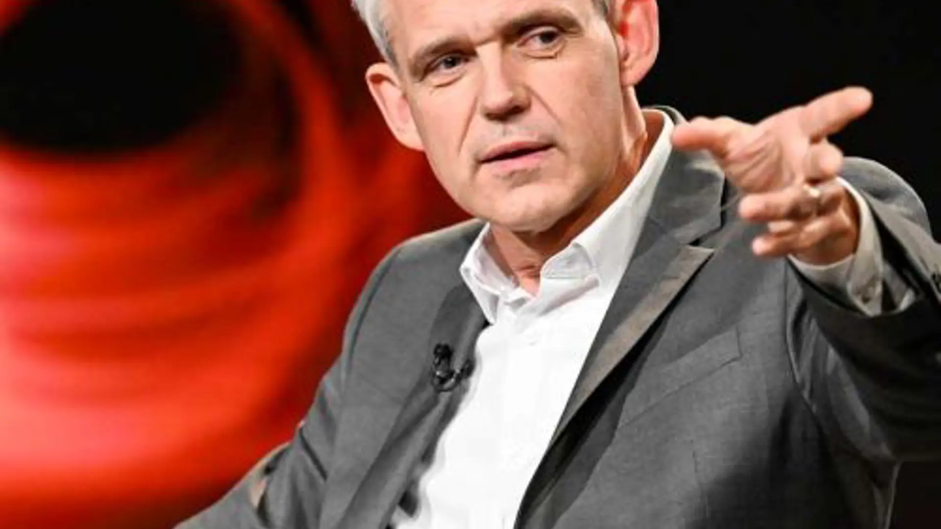 Referent Heino Falcke: International ausgezeichneter Astrophysiker und Bestsellerautor über Schwarze Löcher.