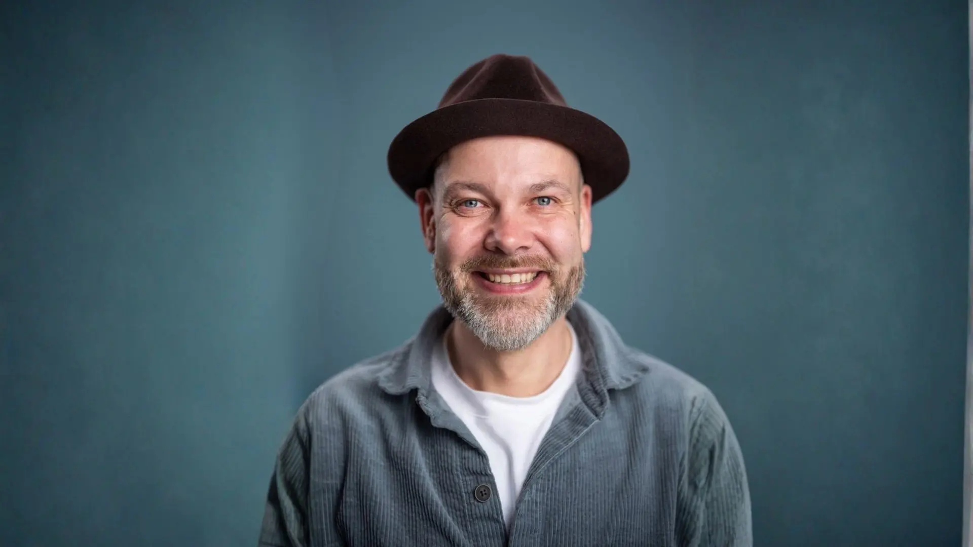 Christian Wehner - <p>Christian Wehner zeigt, warum Neugier, Kreativität und die richtigen Fragen im KI-Zeitalter zum entscheidenden Wettbewerbsvorteil werden.</p>