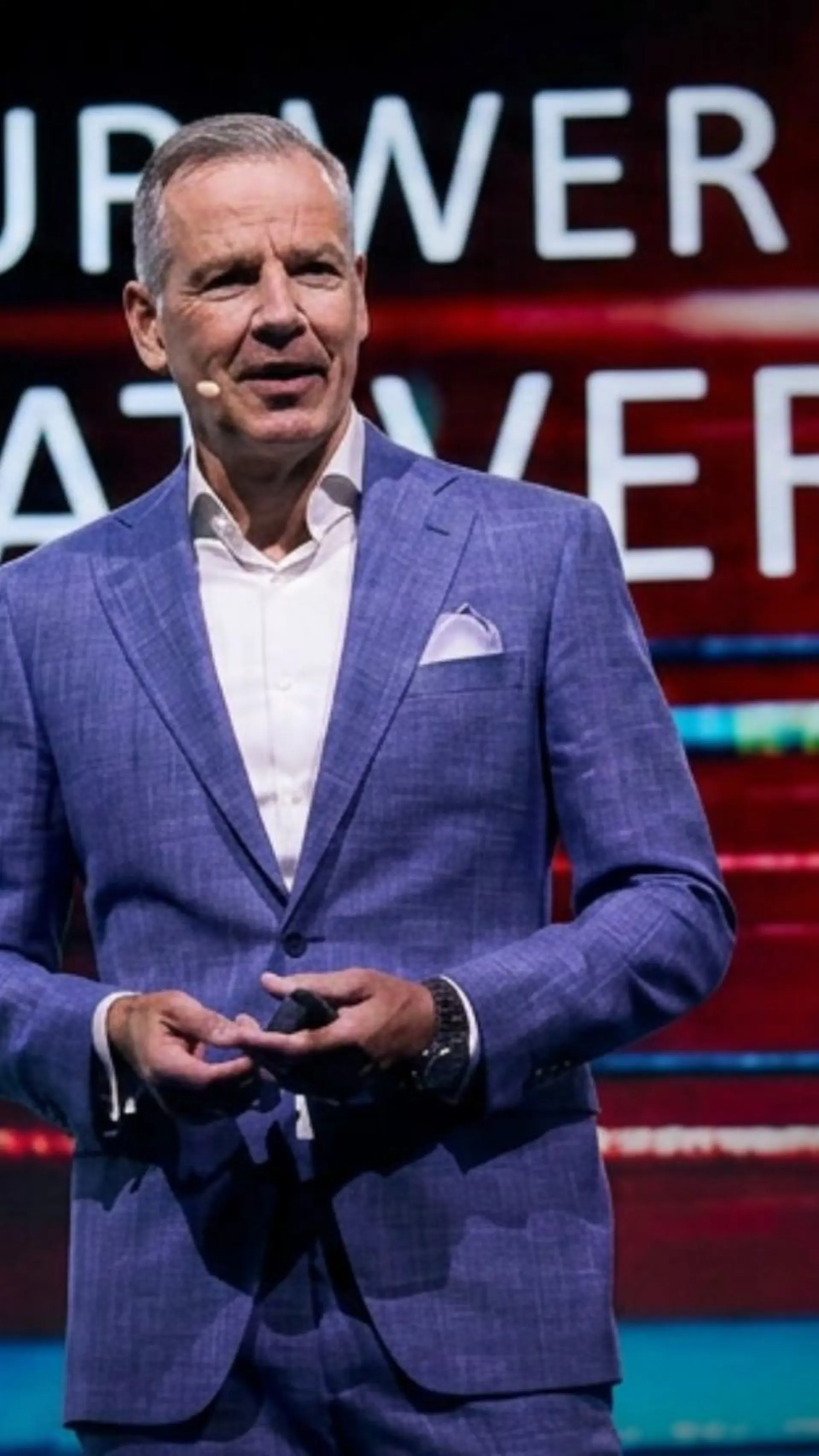 Henry Maske - <p>Olympiasieger und Weltmeister Henry Maske zeigt, wie Siegermentalität, Disziplin und klare Werte zu nachhaltigem Erfolg führen.</p>