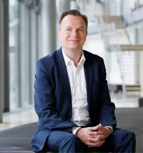 Jens Südekum - Einflussreicher deutscher Ökonom und Experte für Globalisierung, Digitalisierung, Handel- &amp; Finanzpolitik