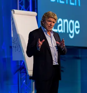 Dieter Lange