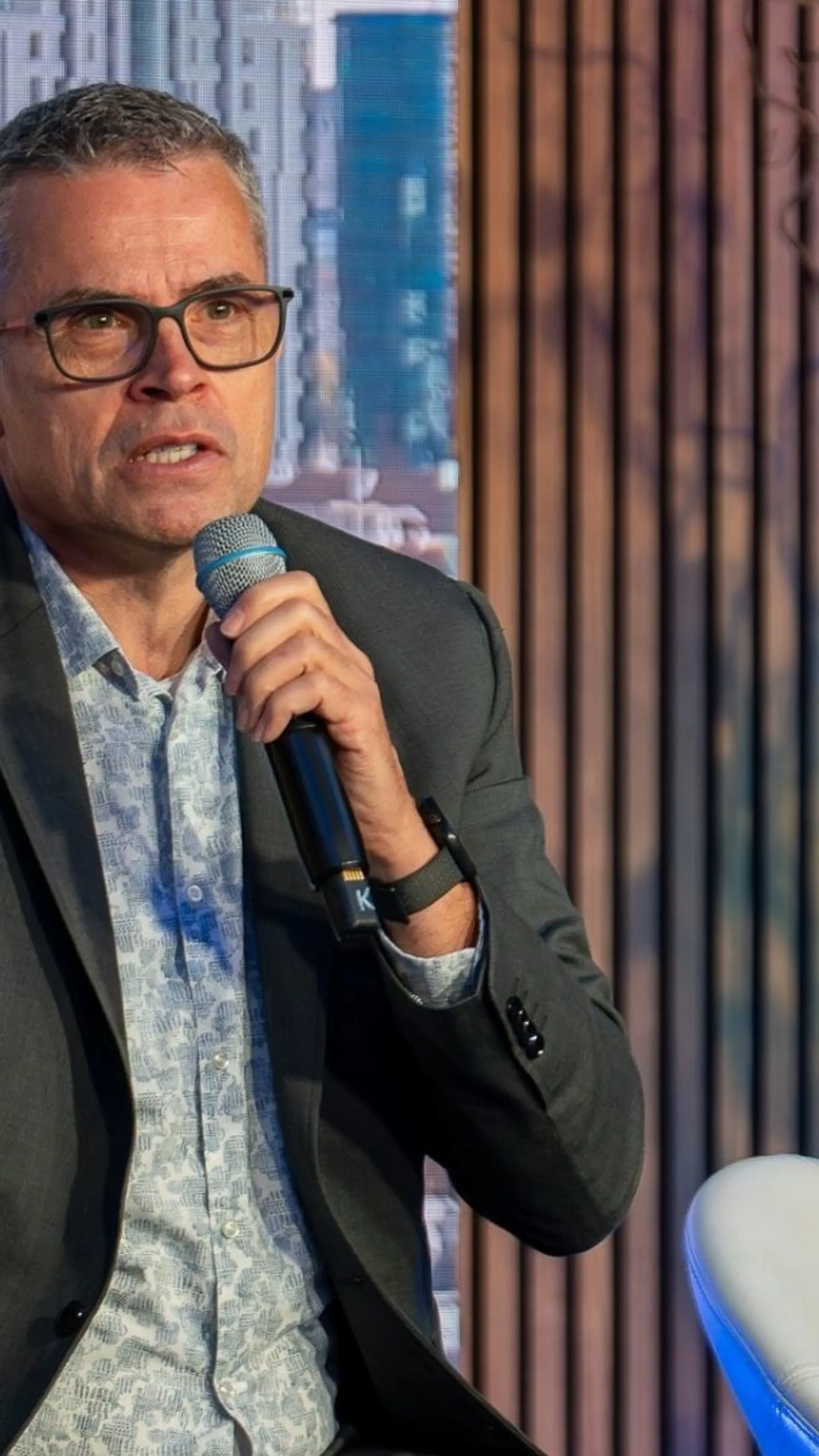 Uwe Brandenburg - <p>Uwe Brandenburg analysiert internationale Transformation und übersetzt komplexe Entwicklungen in klare strategische Perspektiven.</p>