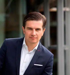 Thomas R. Köhler - Experte für Digitalisierung und die Technologien der Zukunft sowie Cybersicherheit.