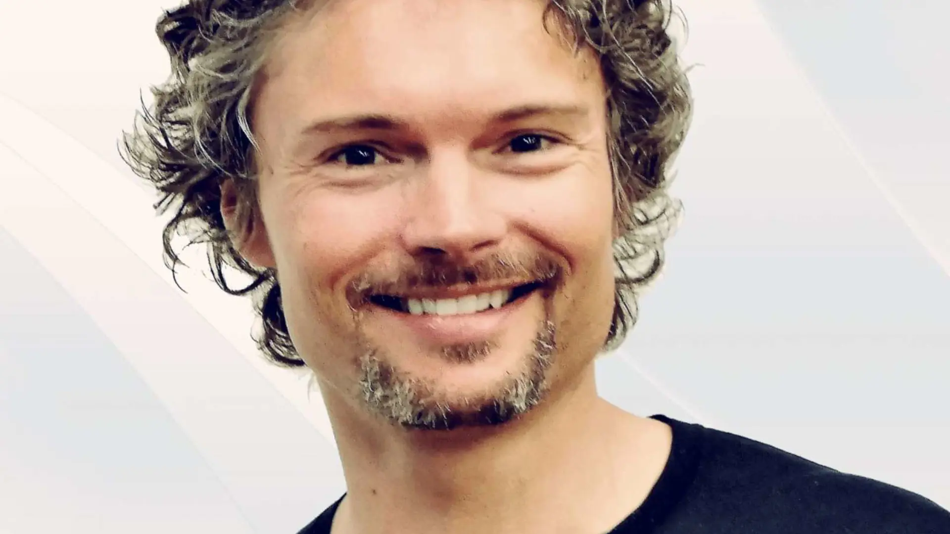 Referent Martin C. Morgenstern: Evolutionspsychologe und Verhaltensforscher verrät Erfolgsgeheimnisse aus der Tierwelt.