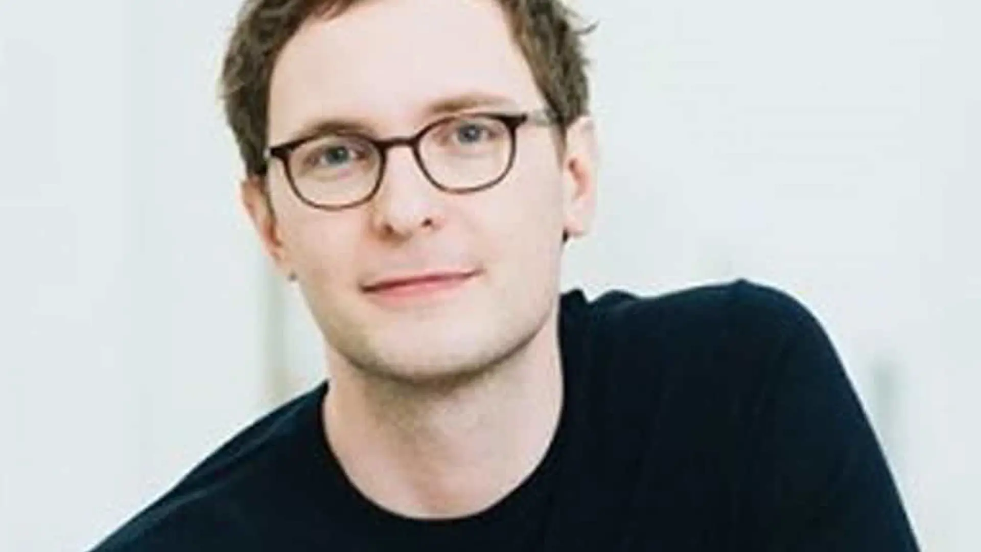 Prof. Dr. Sascha Friesike , Referent, Experte für Digitalisierung, verbindet beeindruckend Technologie mit Mehrwert für Organisationen. Inspirierende Vorträge