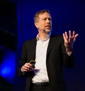 Dr. Nicolas Dierks