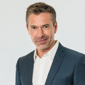 Dirk Steffens