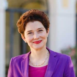 Dr. Ilona Bürgel: Referentin für positive Psychologie & Bestsellerautorin begeistert mit dem Zusammenhang zwischen Leistung und Wohlbefinden