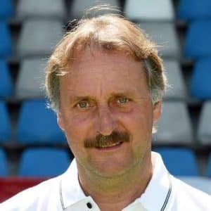 Peter Neururer: Fußballtrainer und TV-Analytiker, Referent, Keynotespeaker